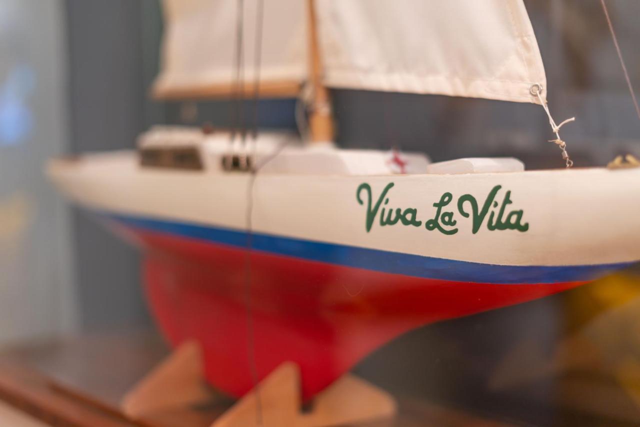 Viva La Vita Butik Otel Izmir Exterior photo